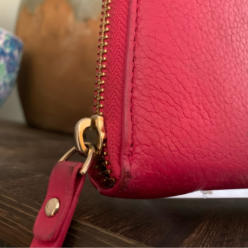 Kate Spade Cobble Hill Pink Leather Wallet , Good Used Condition - Picture 3 of 8